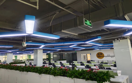 威盛大厦实拍图3